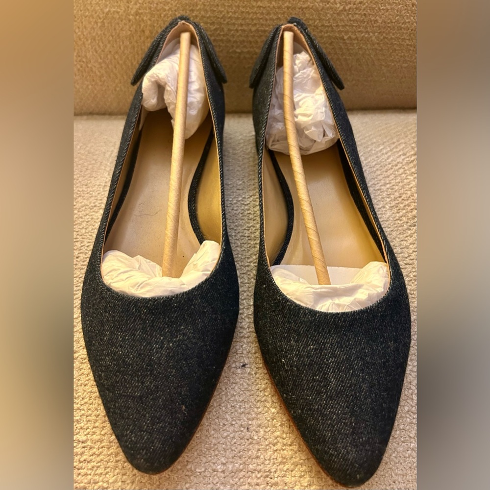 * New Talbots Dark Denim Edison Back Tie Flat Shoes SZ 9.5 Wide *